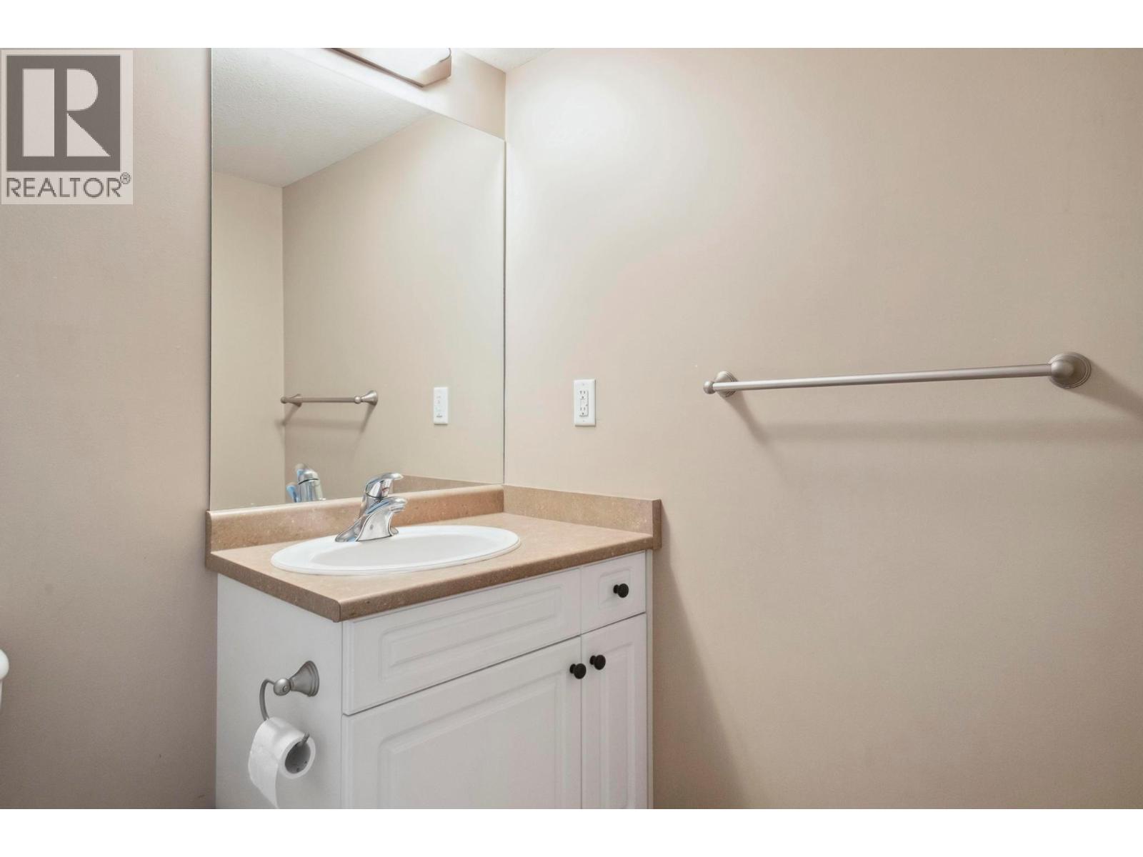 8 2131 Scenic Road, Kelowna