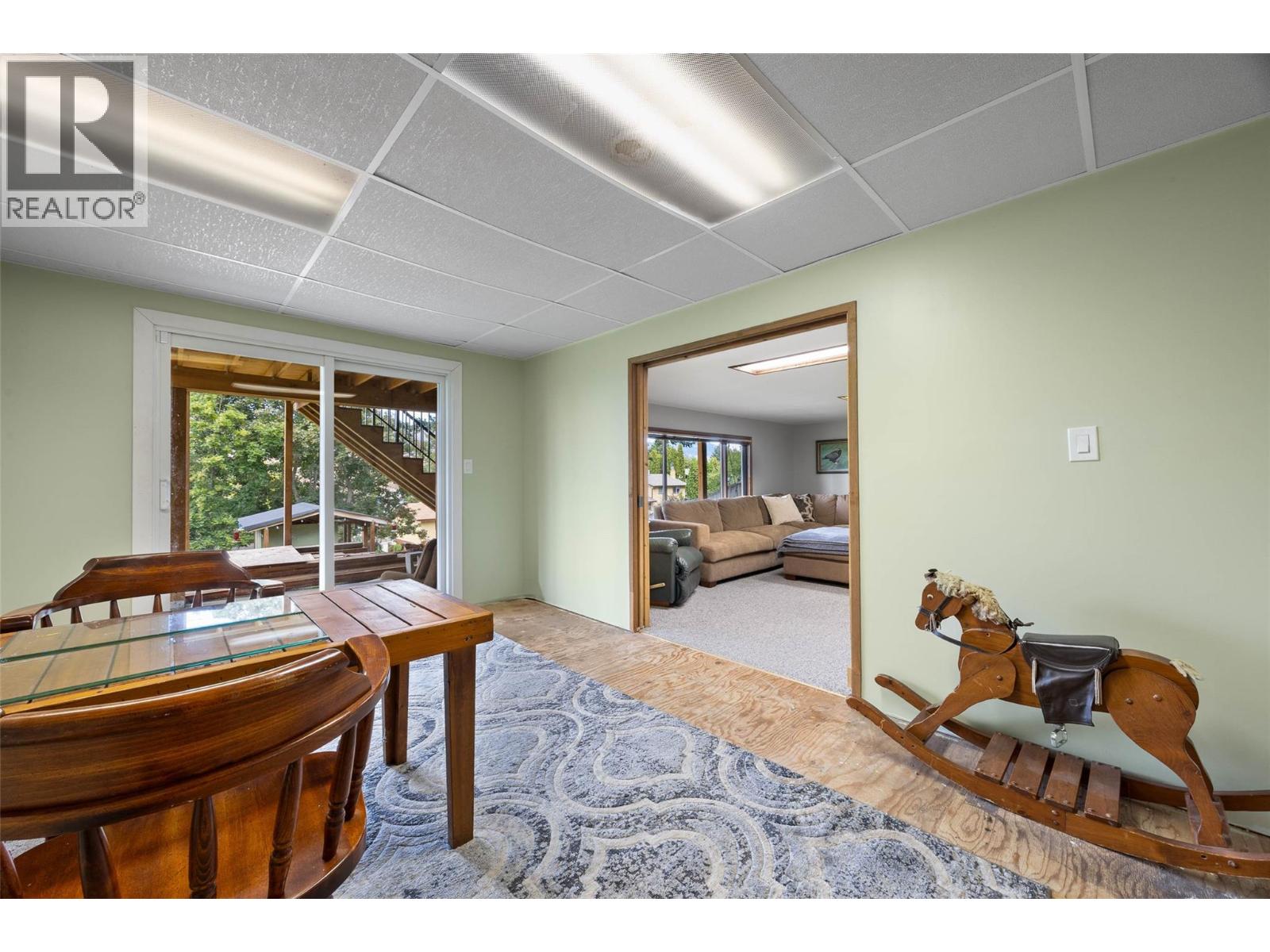 Photo 4 of 2264 Skeena Drive, Kamloops BC