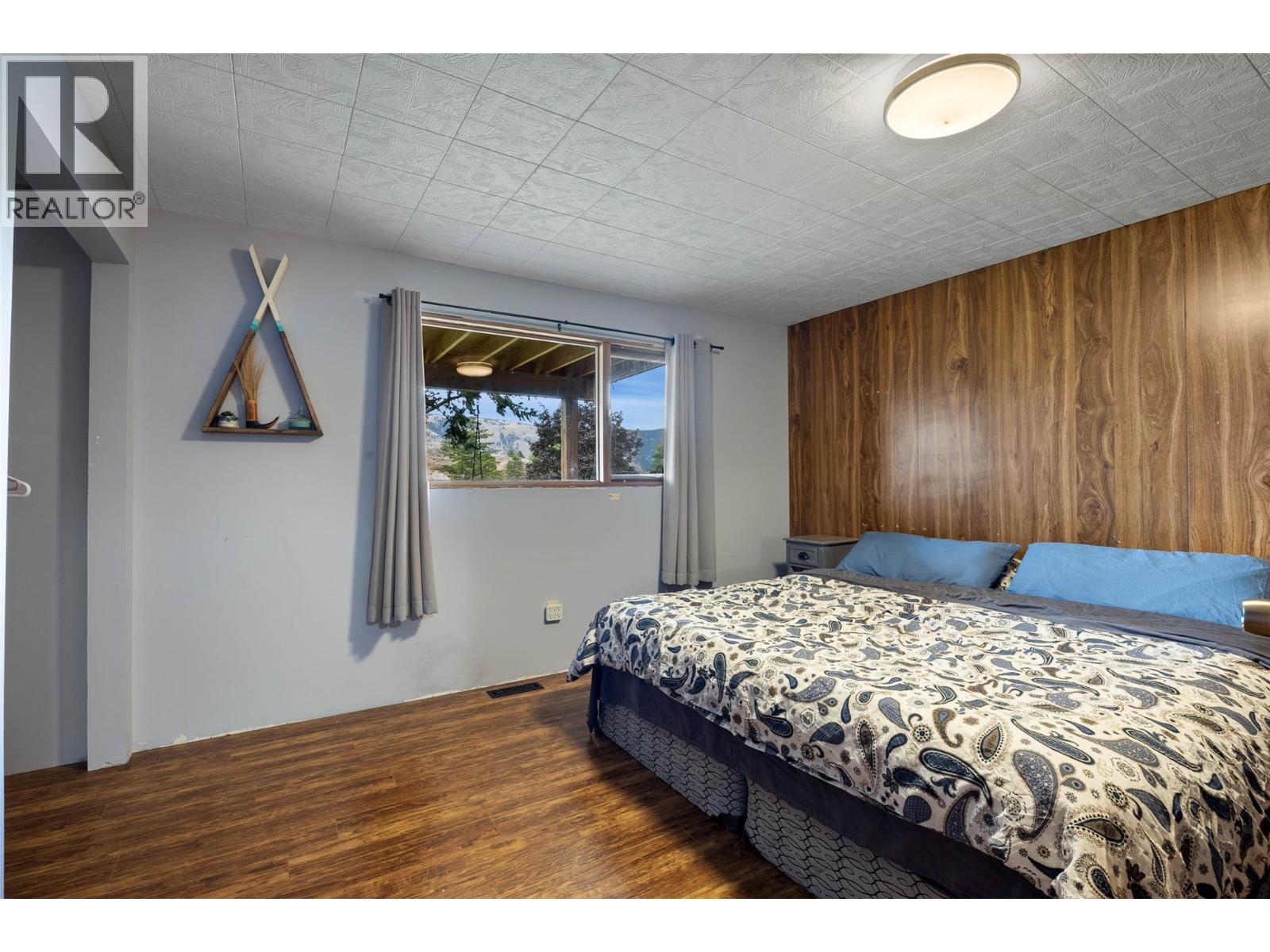 Photo 12 of 2264 Skeena Drive, Kamloops BC