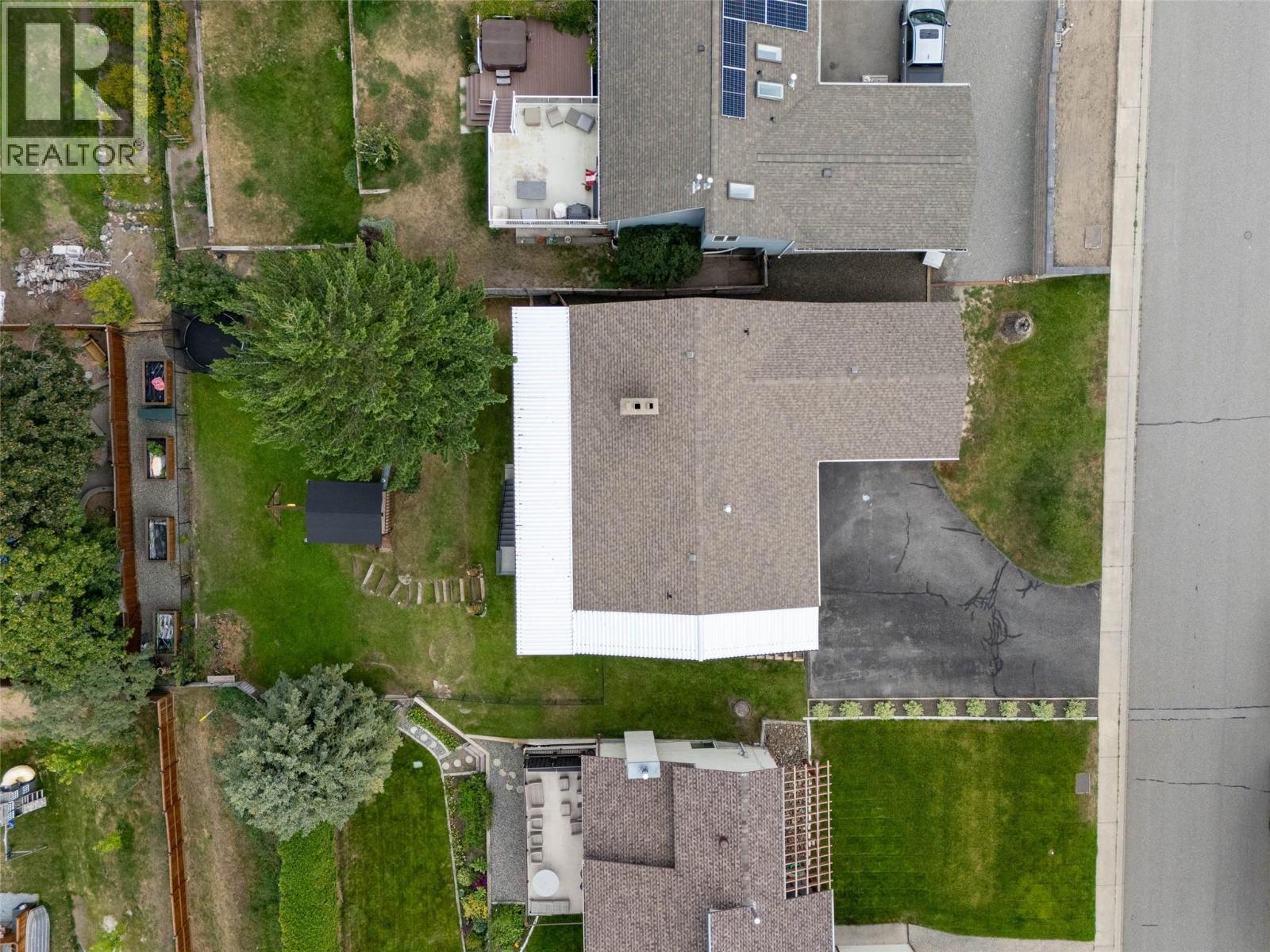 Photo 16 of 2264 Skeena Drive, Kamloops BC