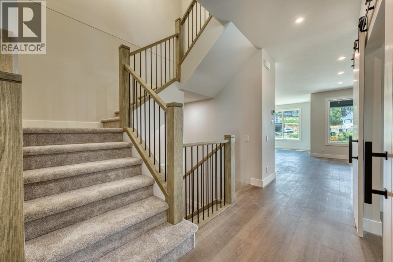Photo 37 of 925 Bull Crescent, Kelowna BC