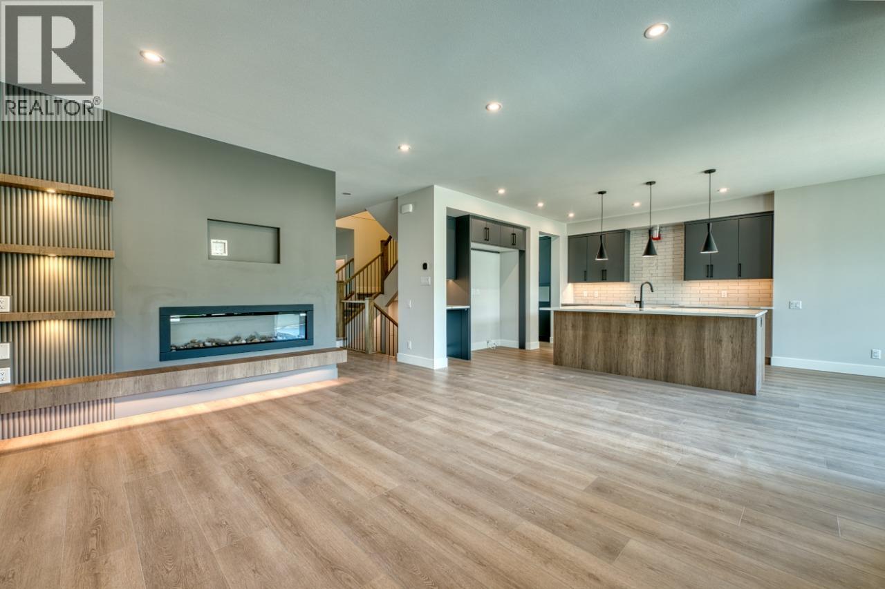 Photo 25 of 925 Bull Crescent, Kelowna BC