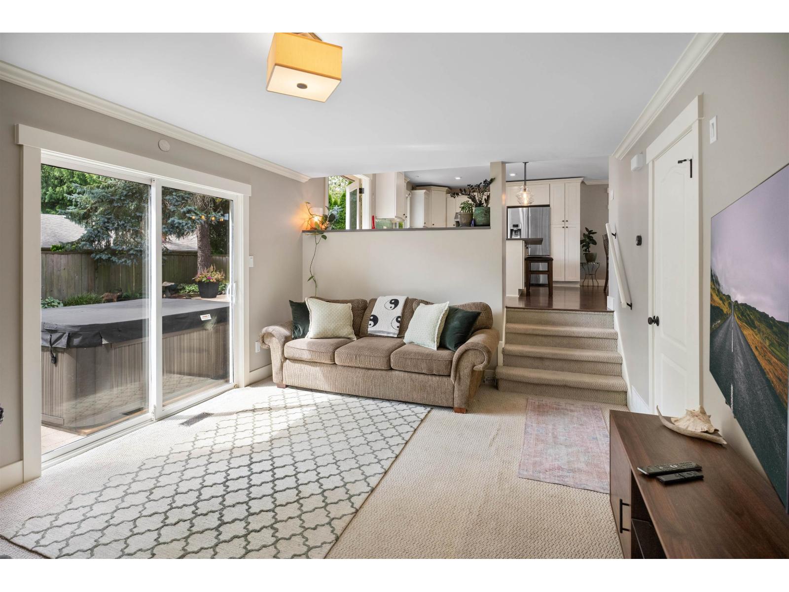 Photo 21 of 14202 18 A Avenue, Surrey BC