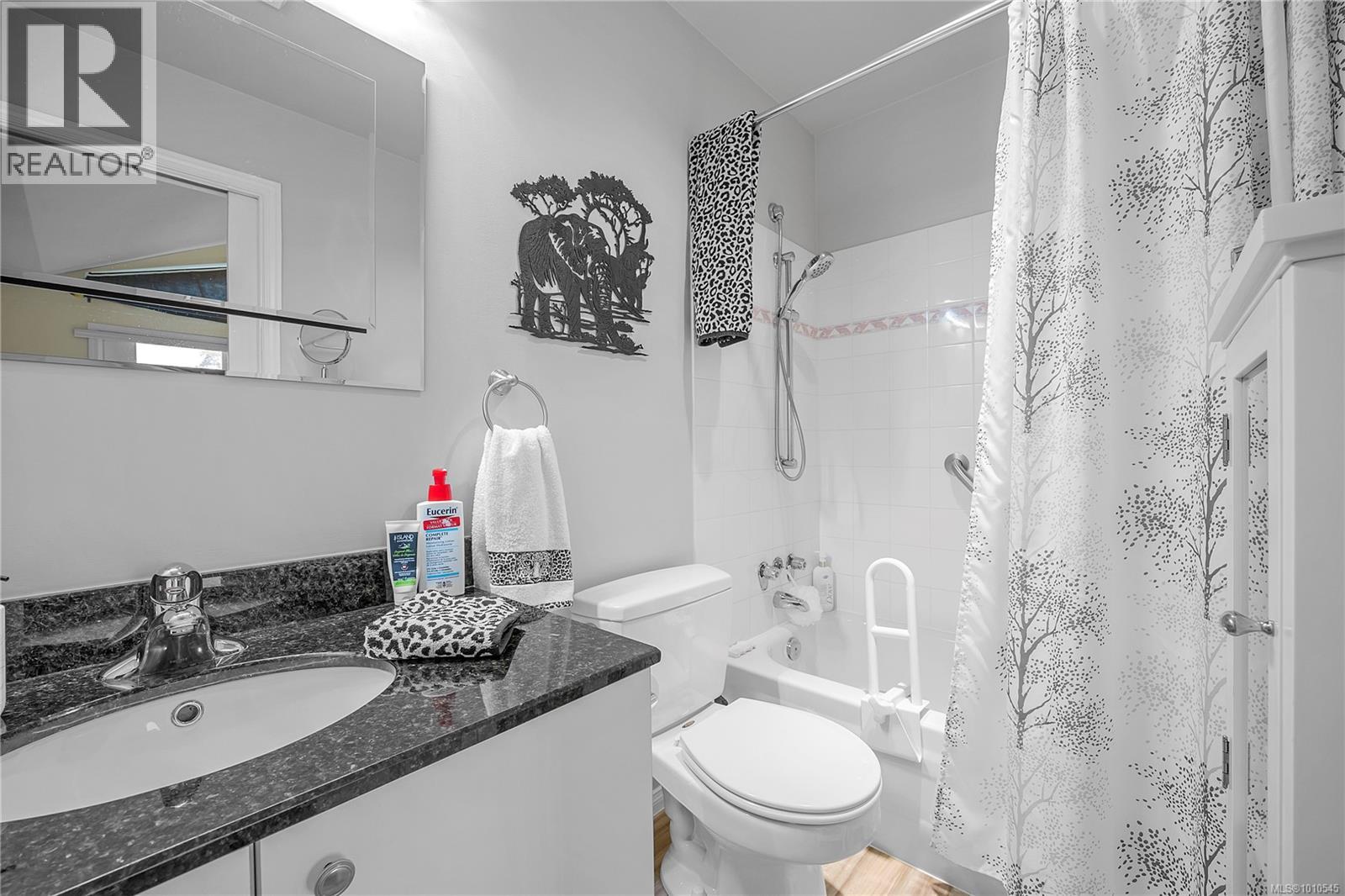 Photo 19 of 1645 Creekside Dr, Nanaimo BC