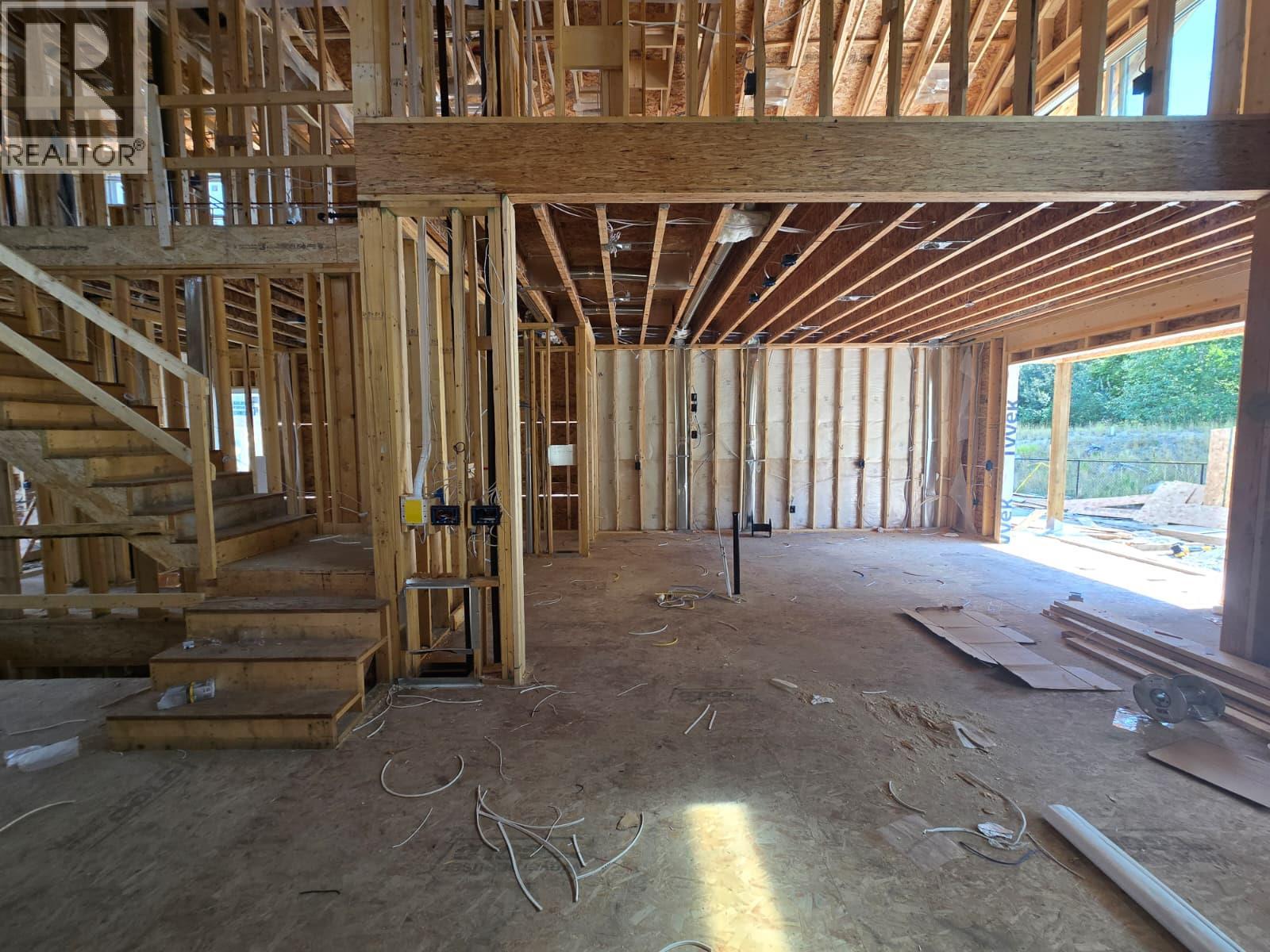 Photo 6 of 1000 Bull Crescent, Kelowna BC
