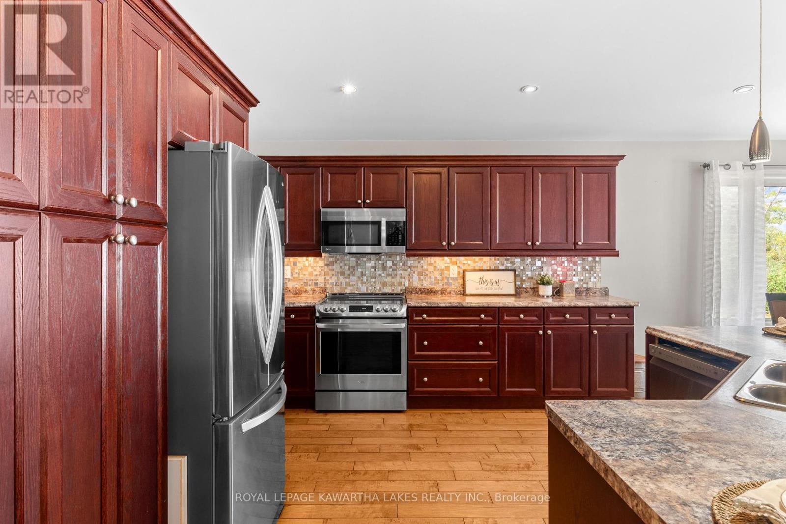 Photo 12 of 95 Lindsay Street, Kawartha Lakes ON