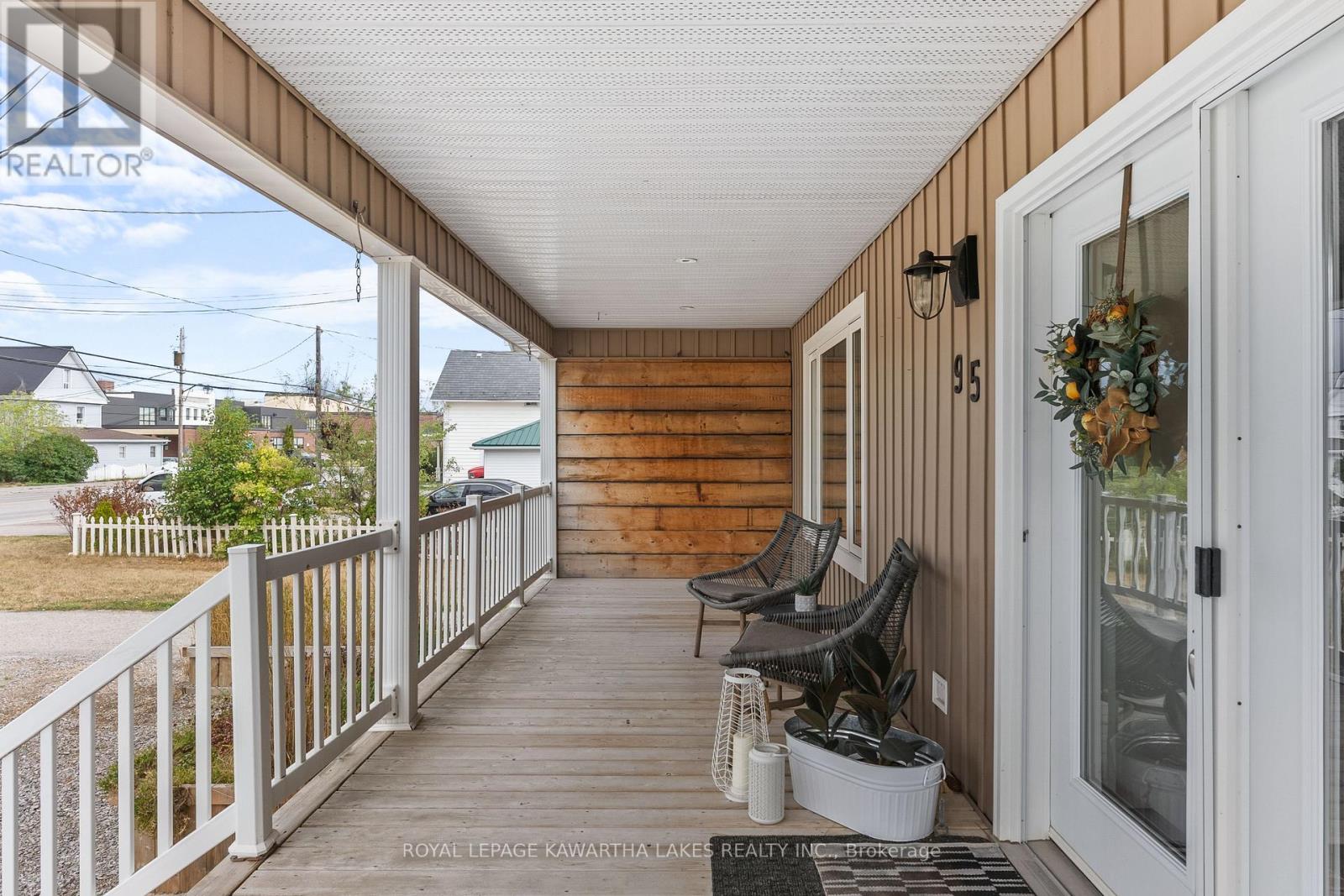 Photo 34 of 95 Lindsay Street, Kawartha Lakes ON