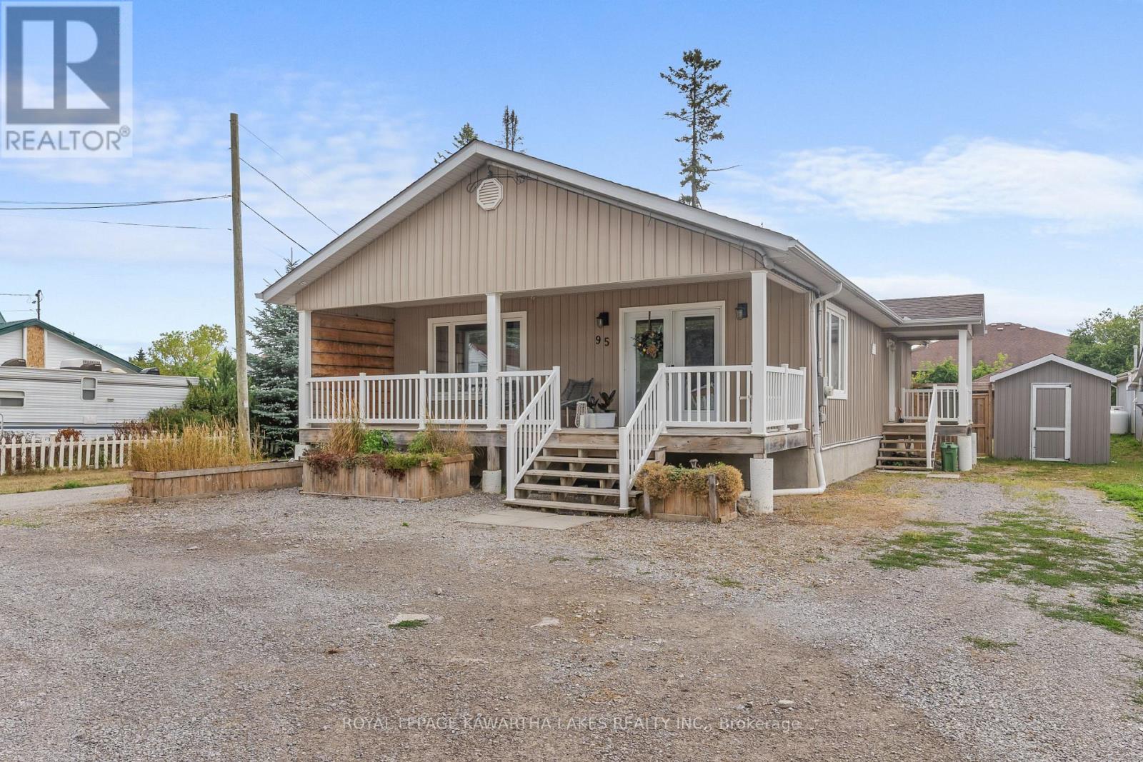 Photo 14 of 95 Lindsay Street, Kawartha Lakes ON