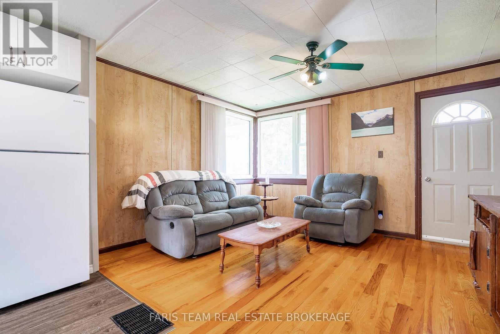 Photo 17 of 335 John Street, Midland ON