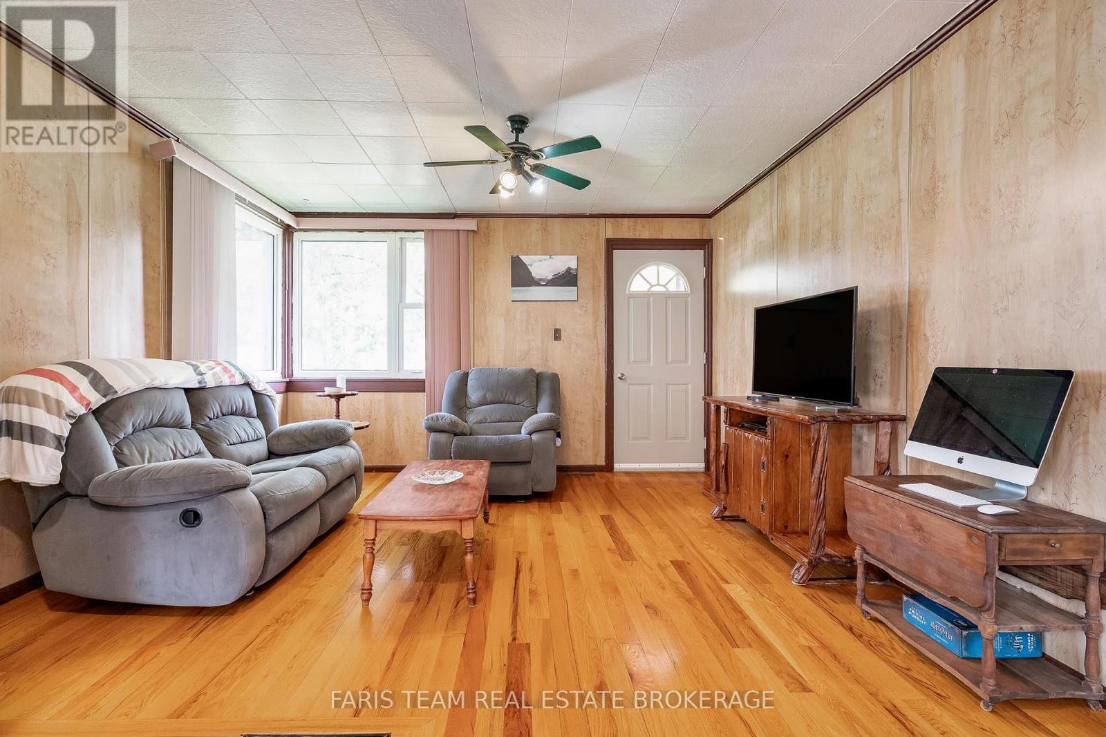 Photo 22 of 335 John Street, Midland ON