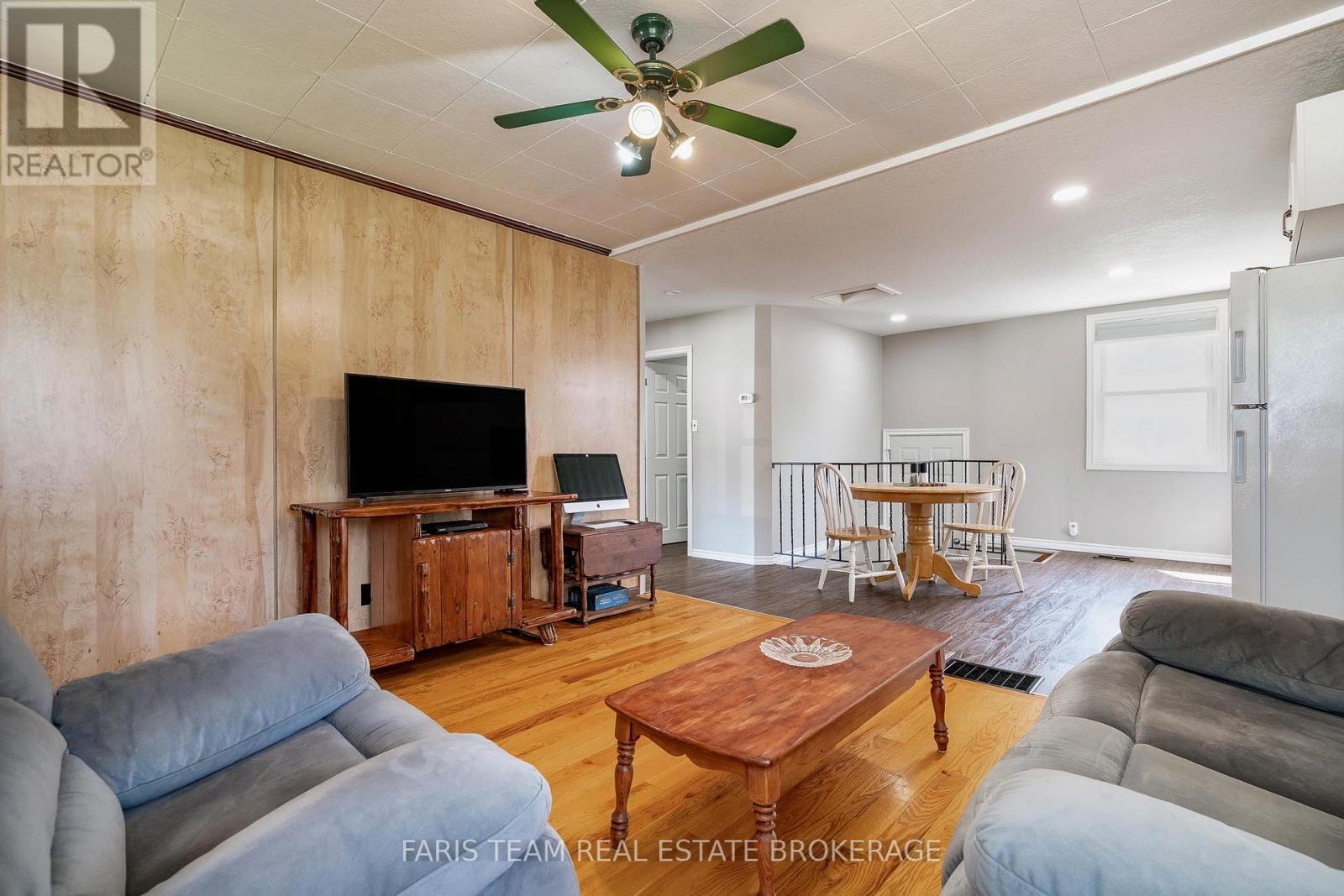 Photo 21 of 335 John Street, Midland ON