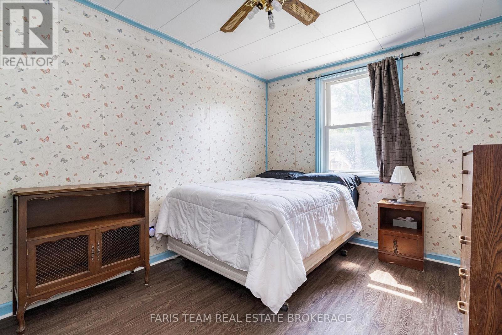 Photo 25 of 335 John Street, Midland ON