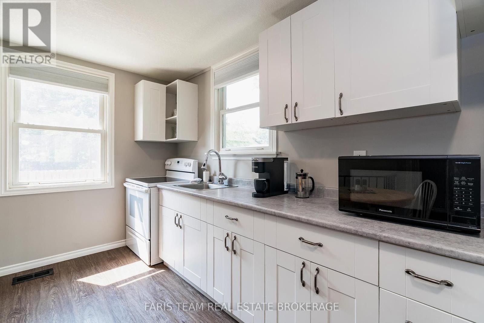 Photo 30 of 335 John Street, Midland ON
