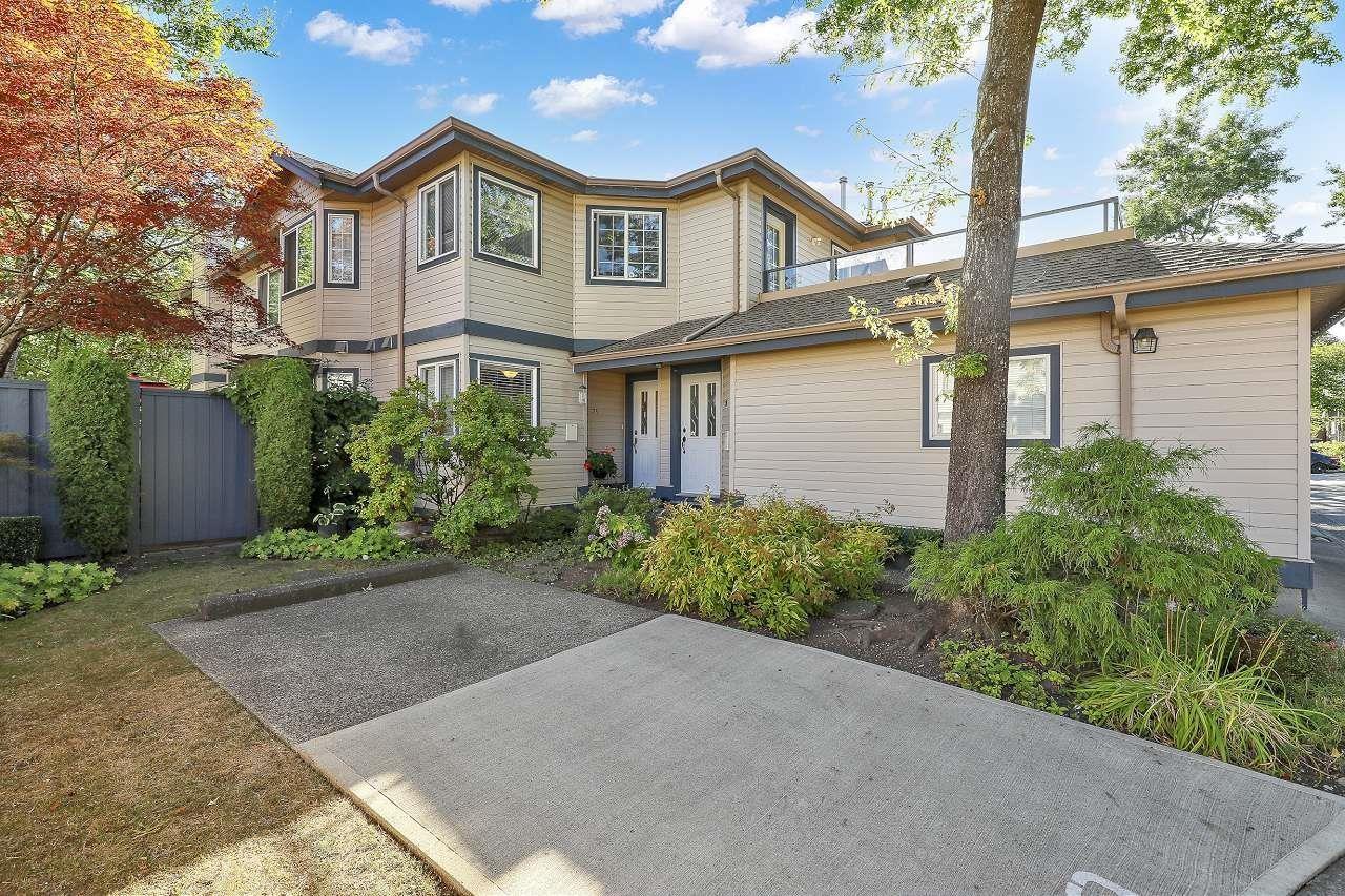 Photo 13 of 25 8338 158 Street, Surrey BC