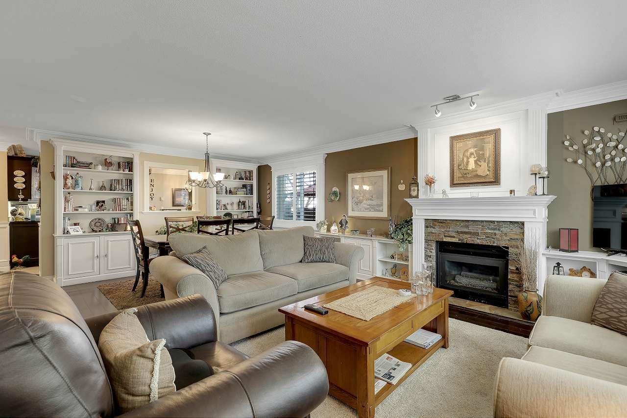 Photo 14 of 25 8338 158 Street, Surrey BC