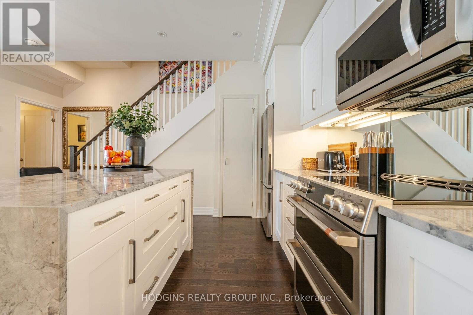 Photo 5 of 108 1180 Cawthra Road, Mississauga ON