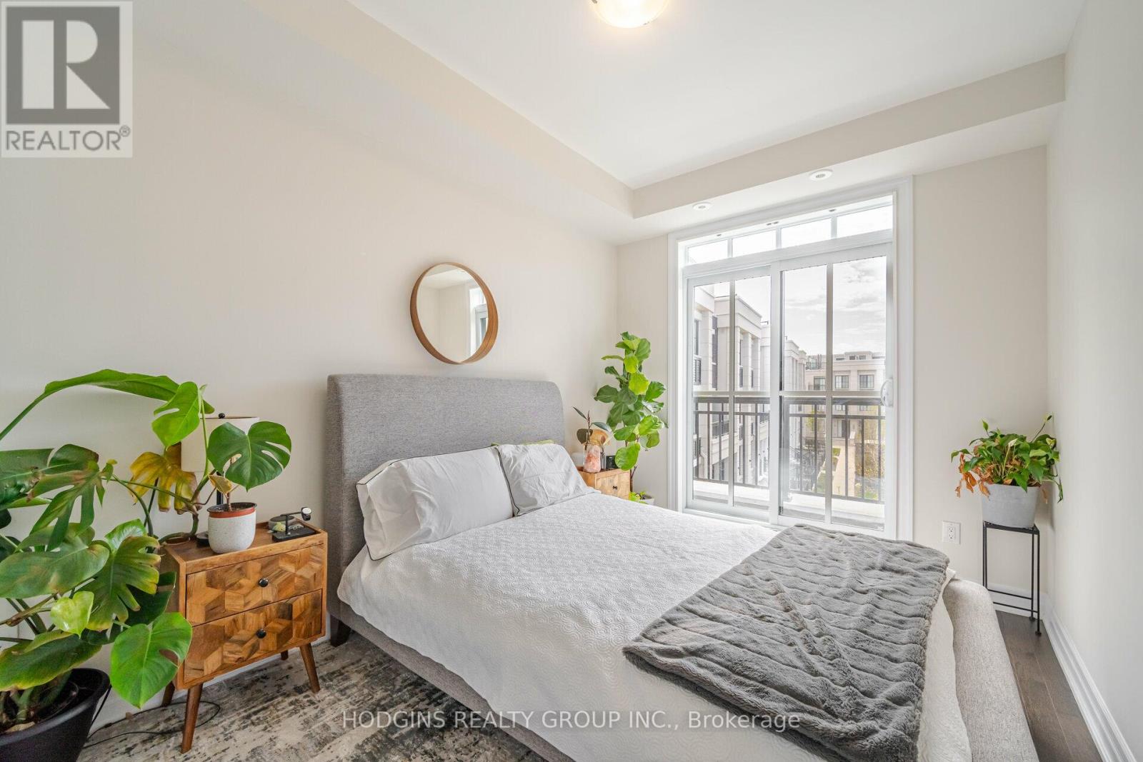 Photo 12 of 108 1180 Cawthra Road, Mississauga ON