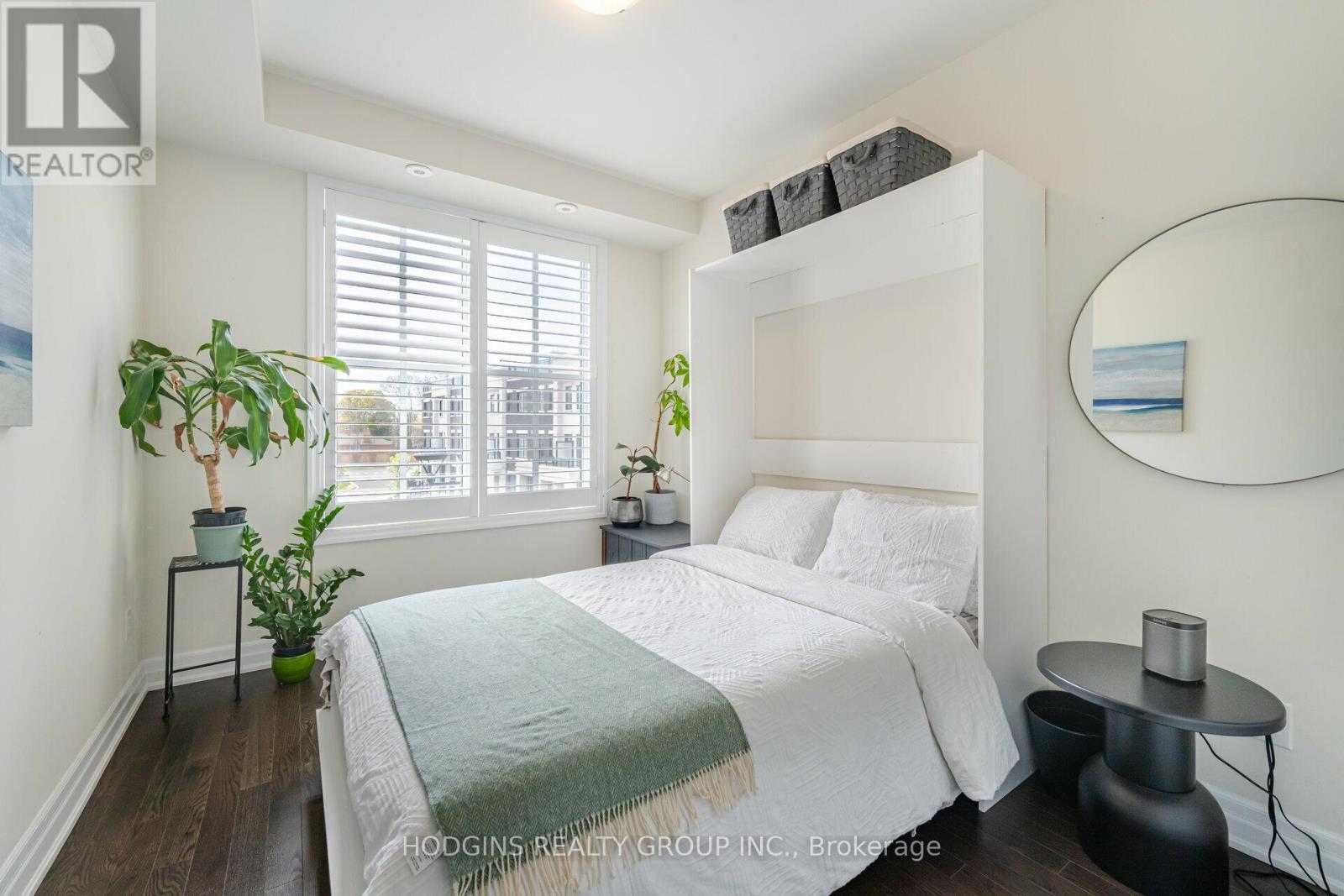 Photo 1 of 108 1180 Cawthra Road, Mississauga ON