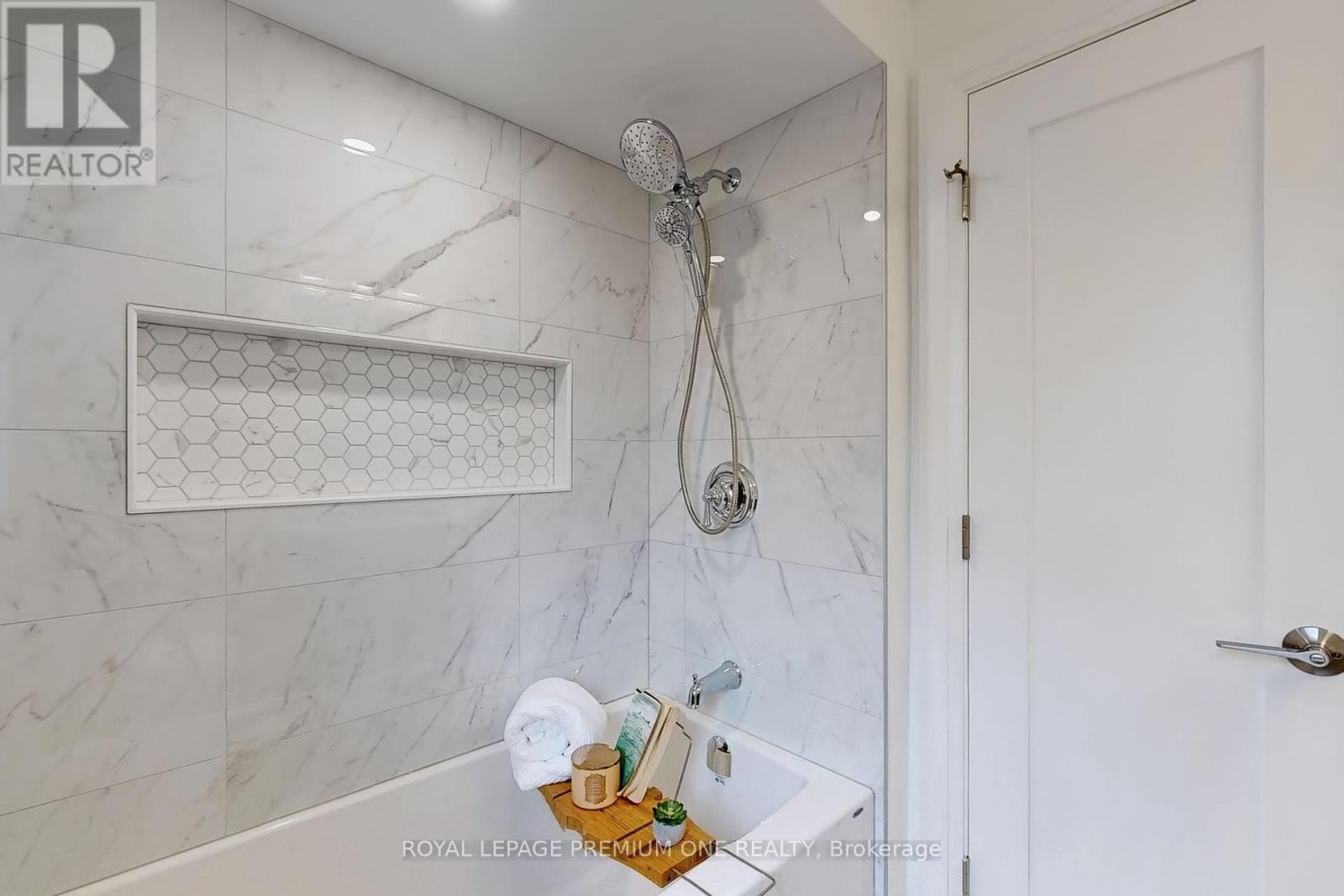 Photo 5 of 106 Cameron Avenue, Toronto ON