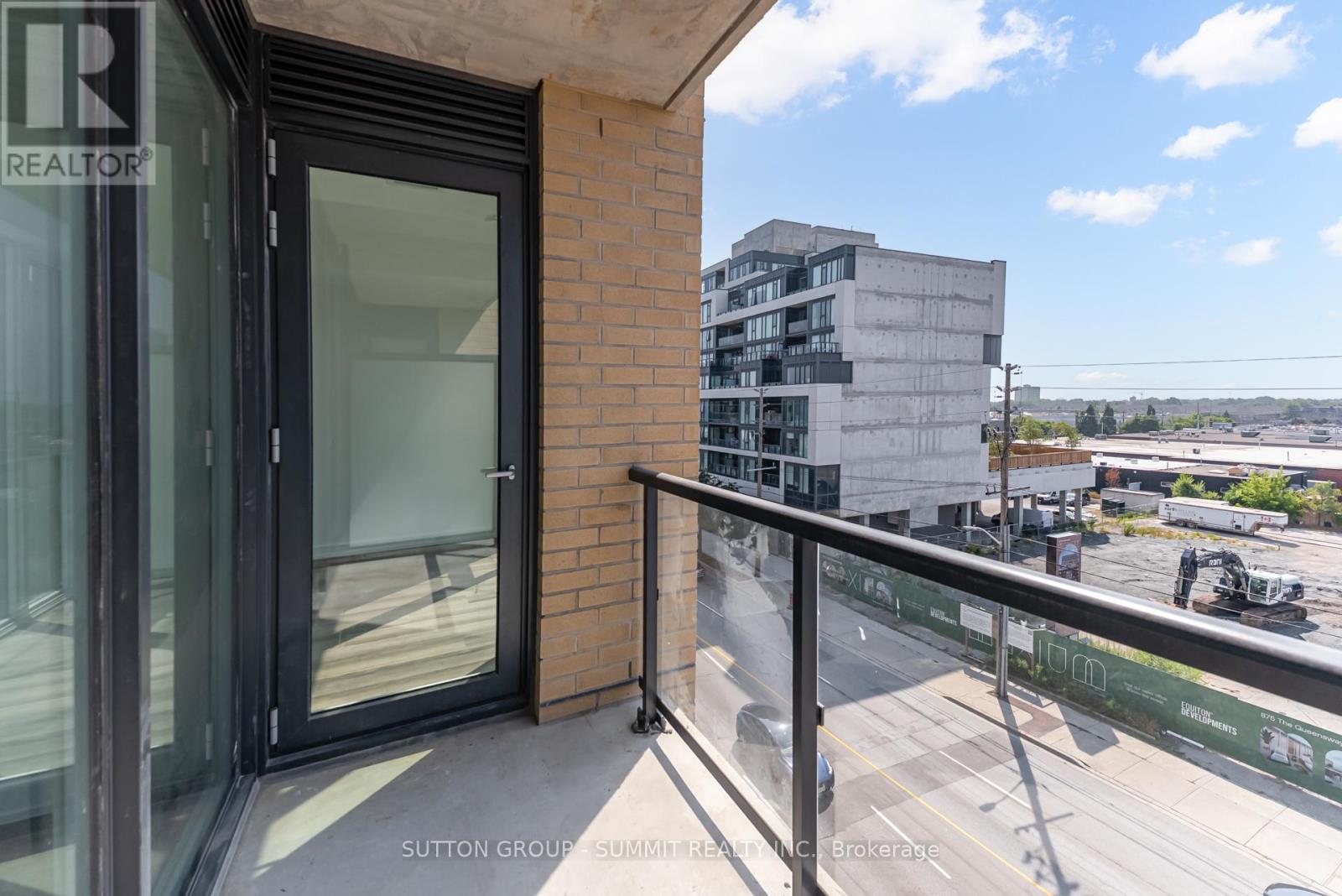 Photo 30 of 510 6 Chartwell Road, Toronto ON