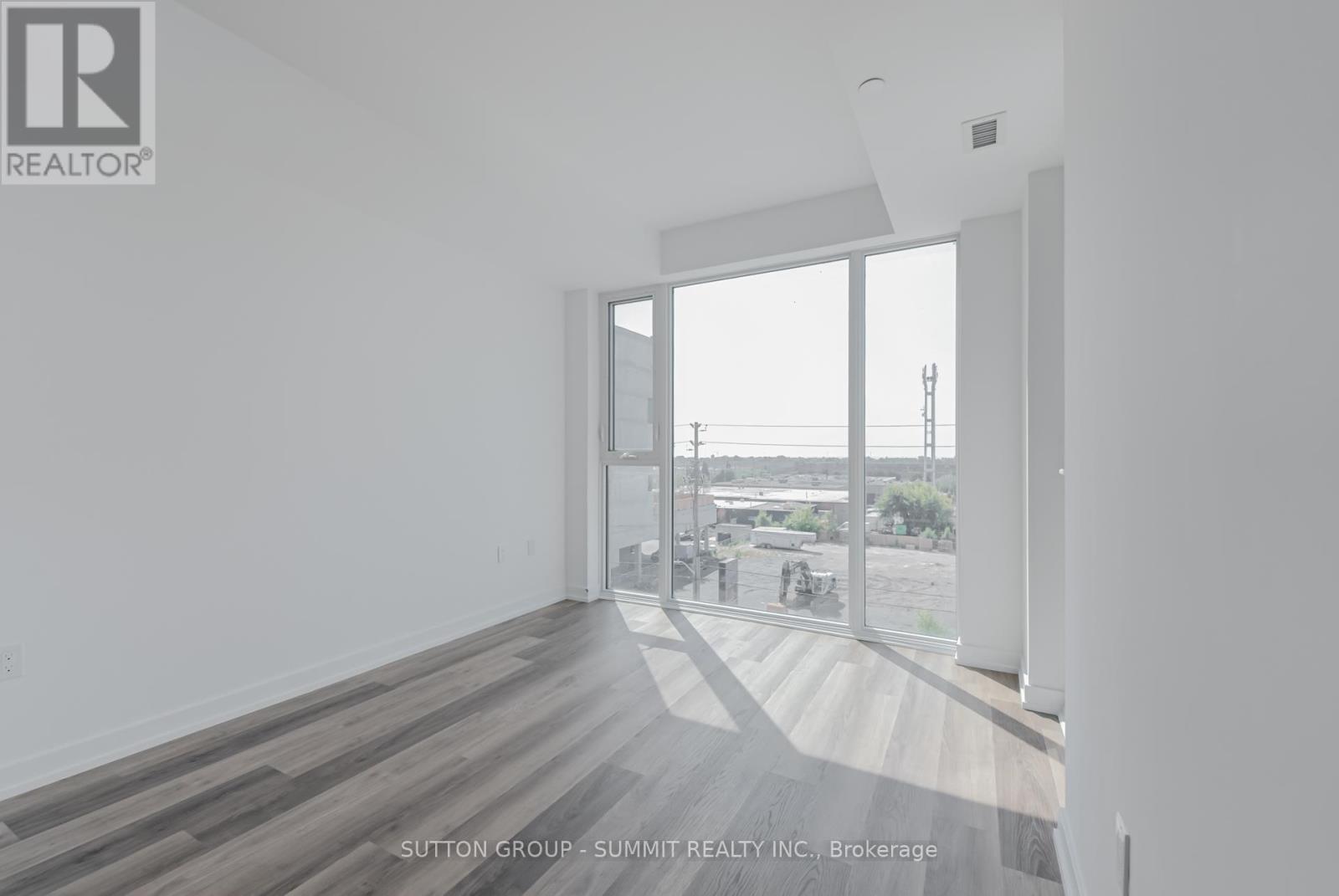 Photo 29 of 510 6 Chartwell Road, Toronto ON