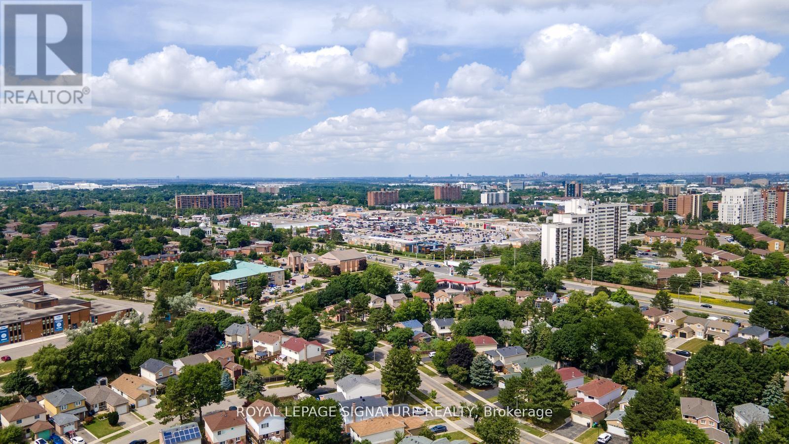 Photo 34 of 6441 Colebrook Crescent, Mississauga ON