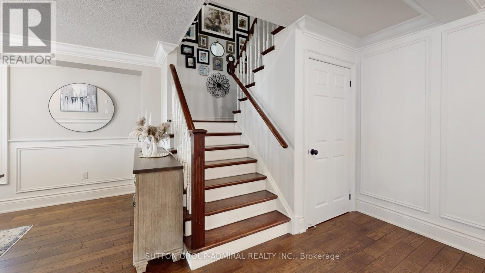 Photo 21 of 8 Ewart Street, Caledon ON