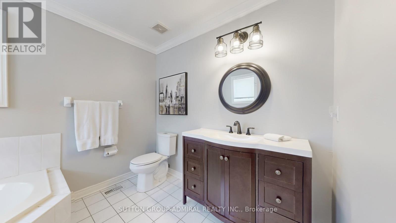 Photo 27 of 8 Ewart Street, Caledon ON
