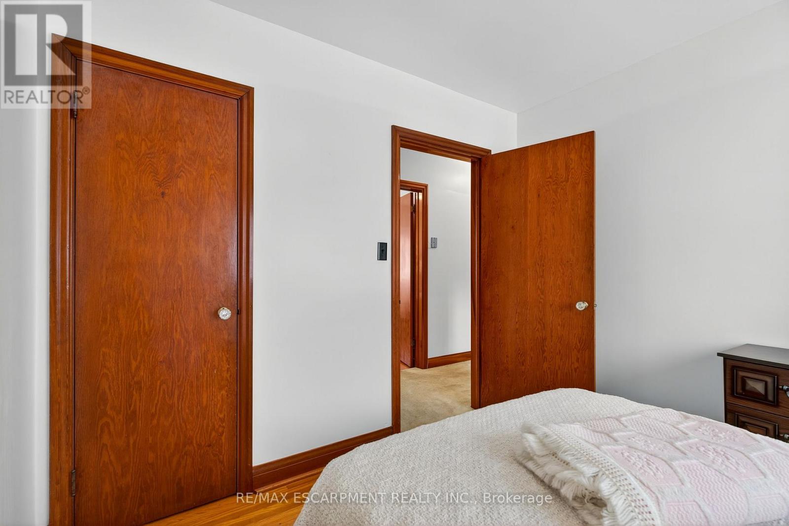 Photo 20 of 961 Danforth Avenue, Burlington ON