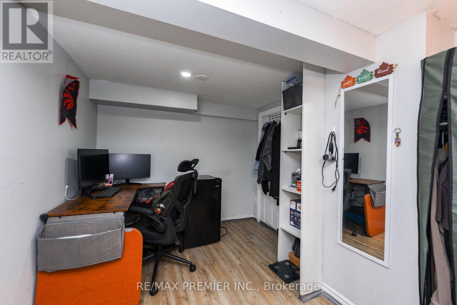 Photo 36 of 23 Rectory Road, Toronto ON