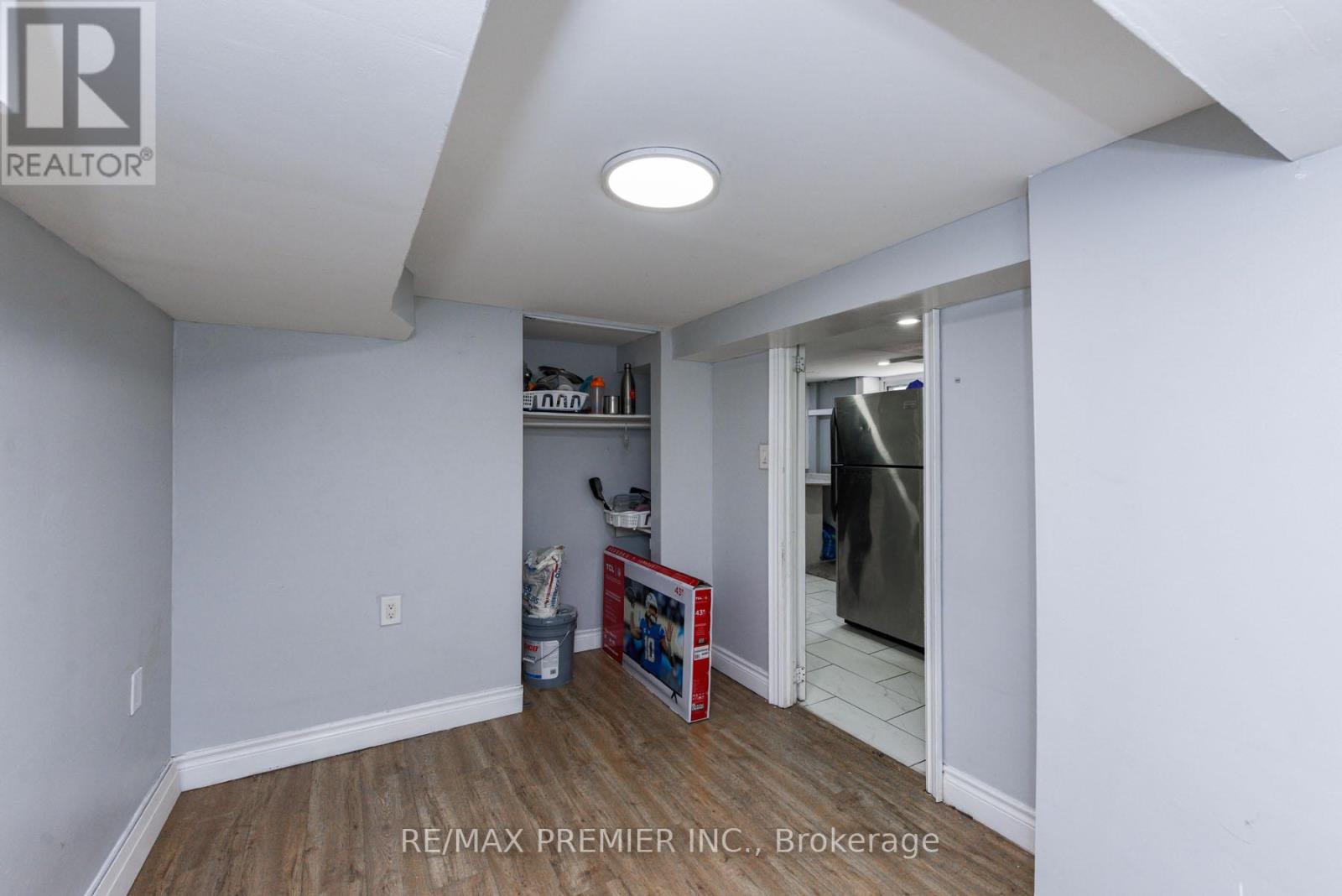 Photo 7 of 23 Rectory Road, Toronto ON