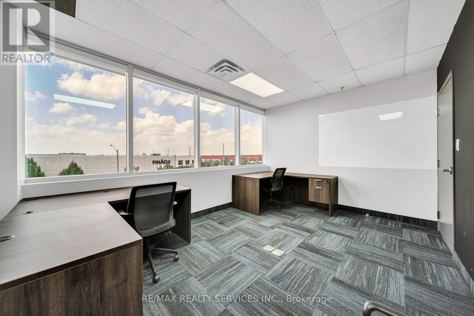 Photo 17 of 204 6660 Kennedy Road, Mississauga ON