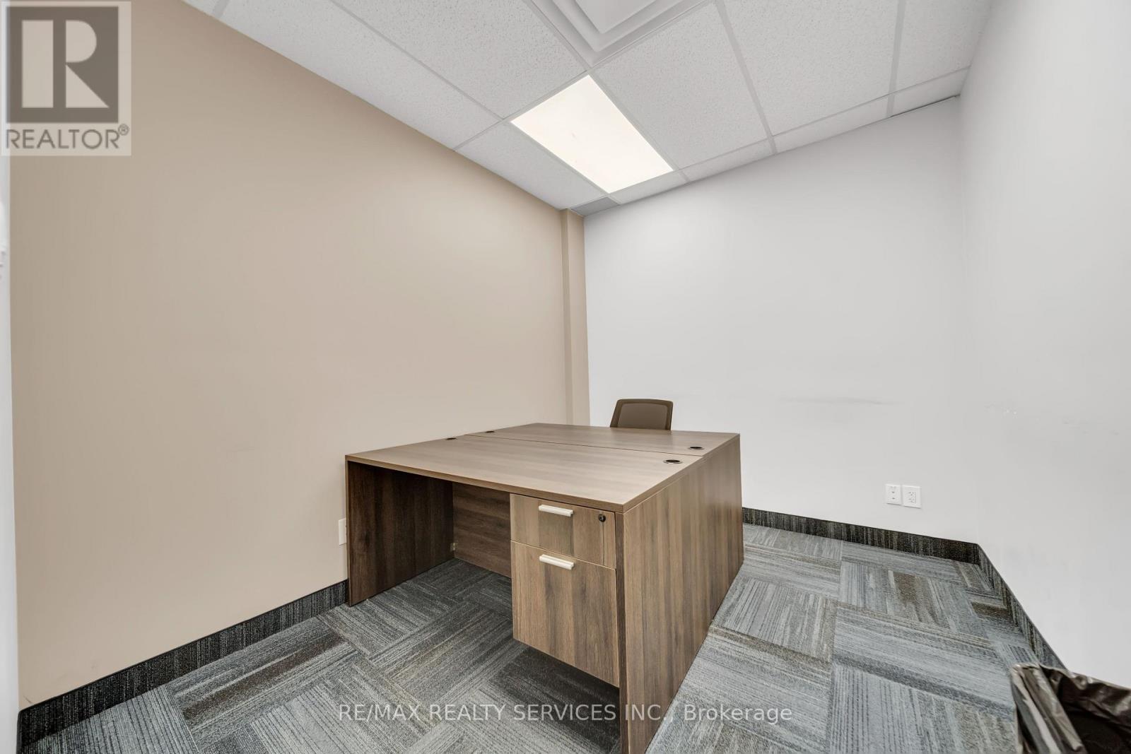Photo 15 of 204 6660 Kennedy Road, Mississauga ON