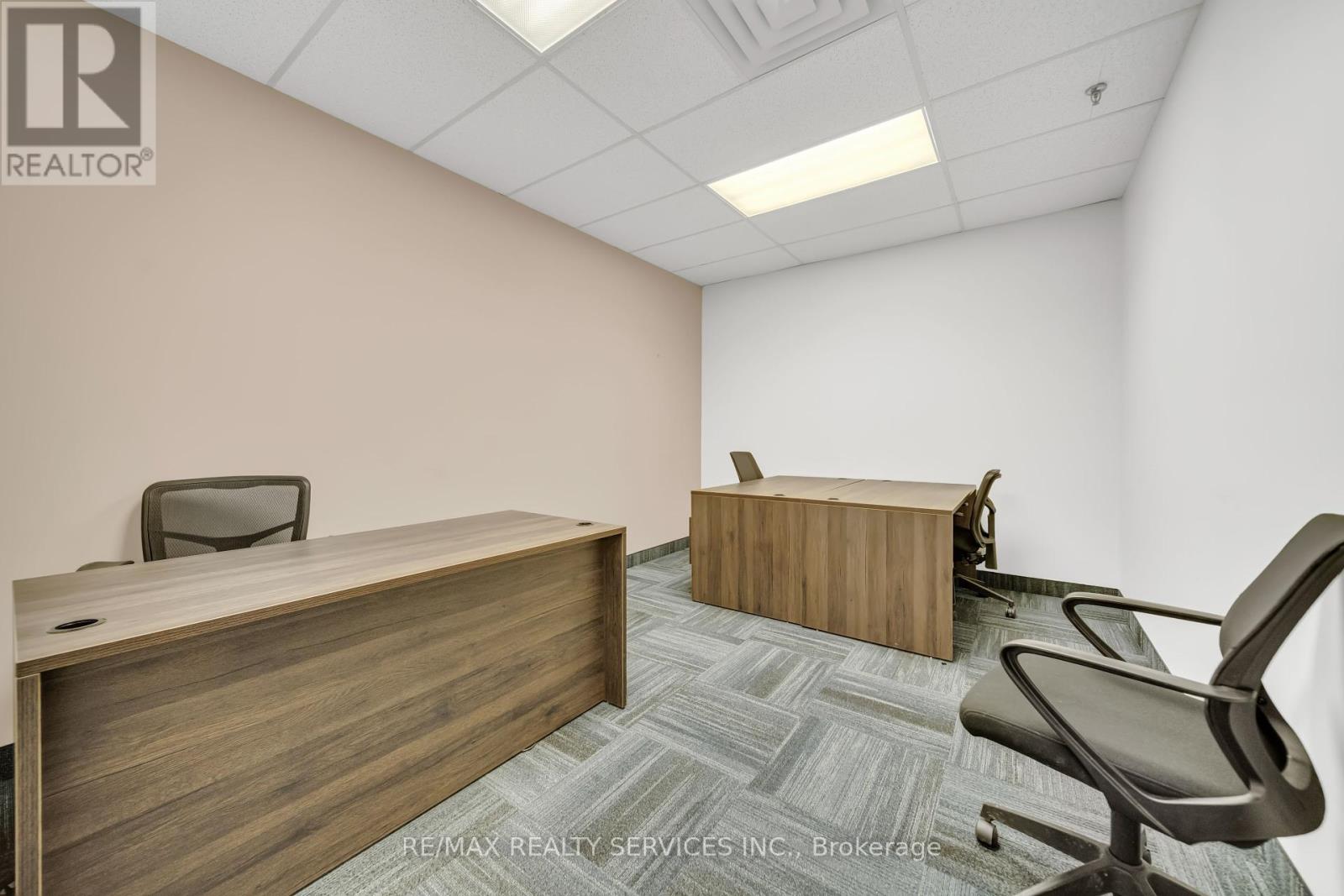Photo 5 of 204 6660 Kennedy Road, Mississauga ON