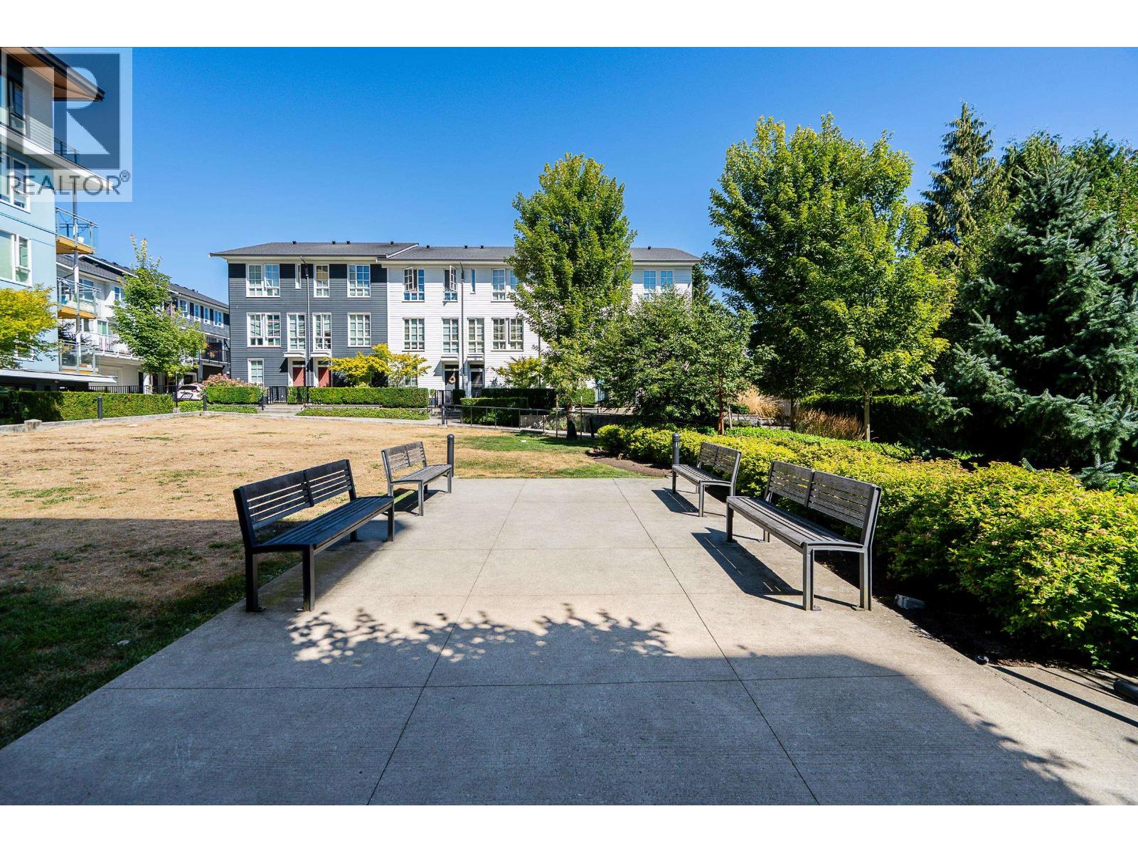 Photo 25 of 401 516 Foster Avenue, Coquitlam BC