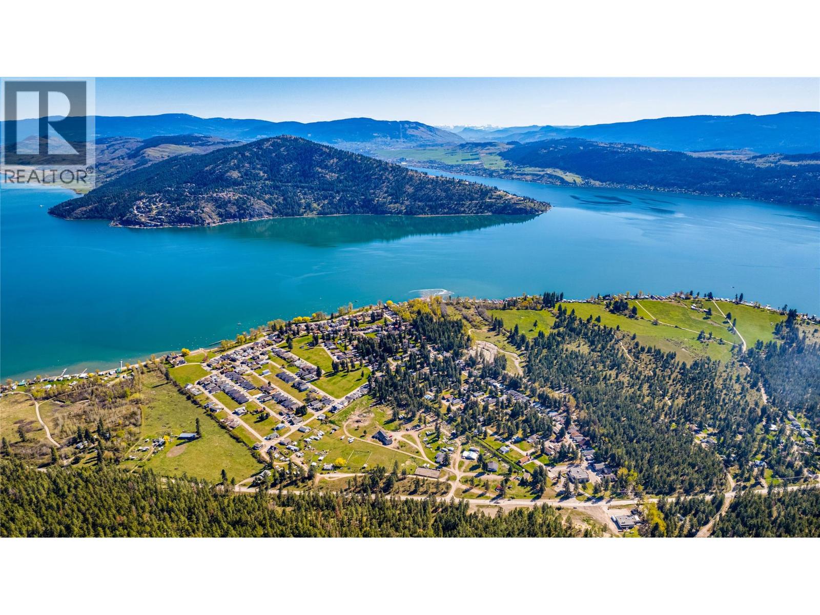  404 Hummingbird Avenue, Vernon