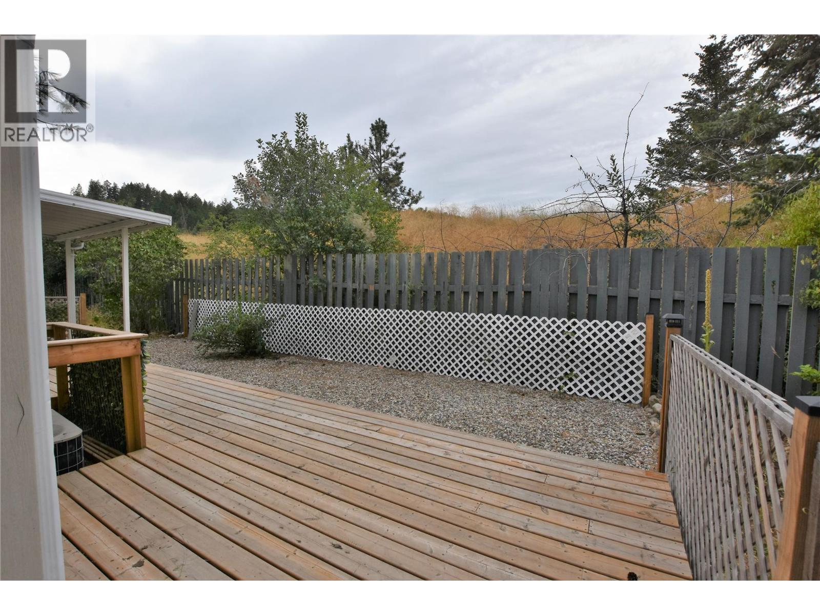  404 Hummingbird Avenue, Vernon