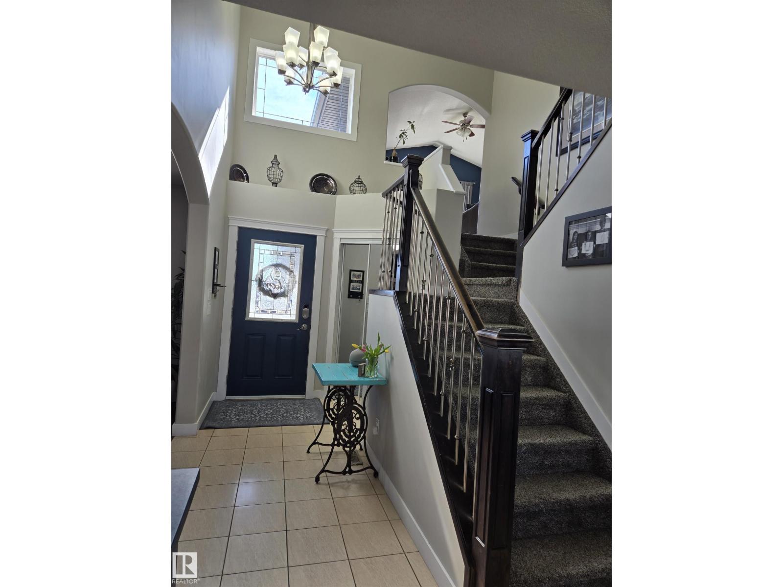 Photo 11 of 6002 55 Av, Beaumont AB