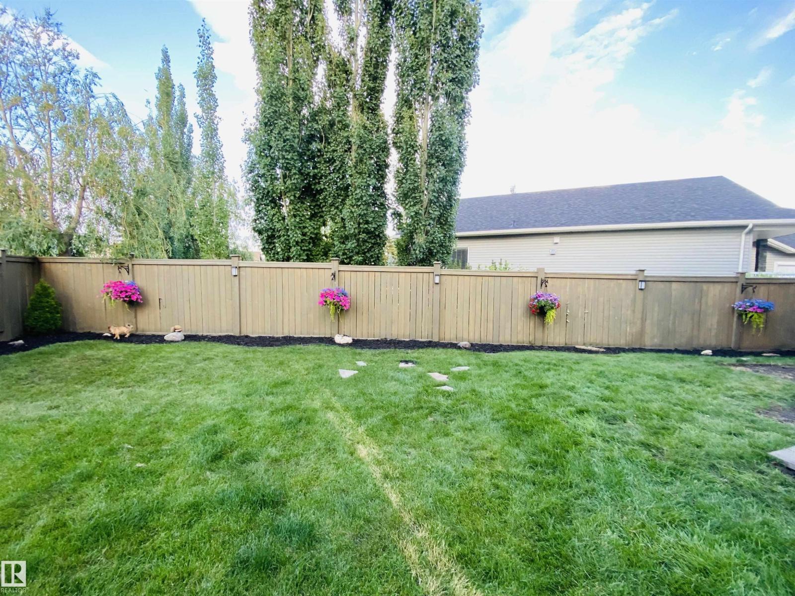 Photo 26 of 6002 55 Av, Beaumont AB