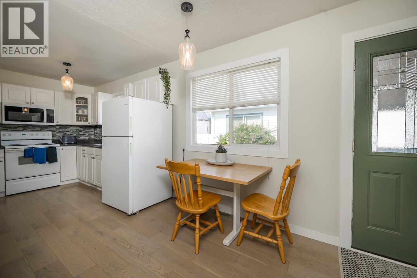 Photo 7 of 1373 Genevieve Crescent, Prince George BC