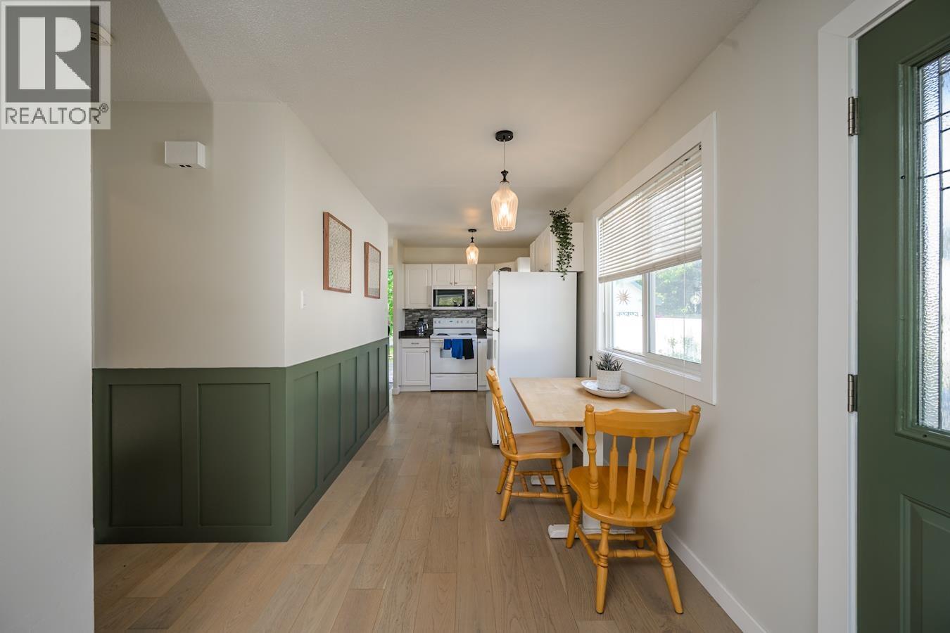 Photo 4 of 1373 Genevieve Crescent, Prince George BC