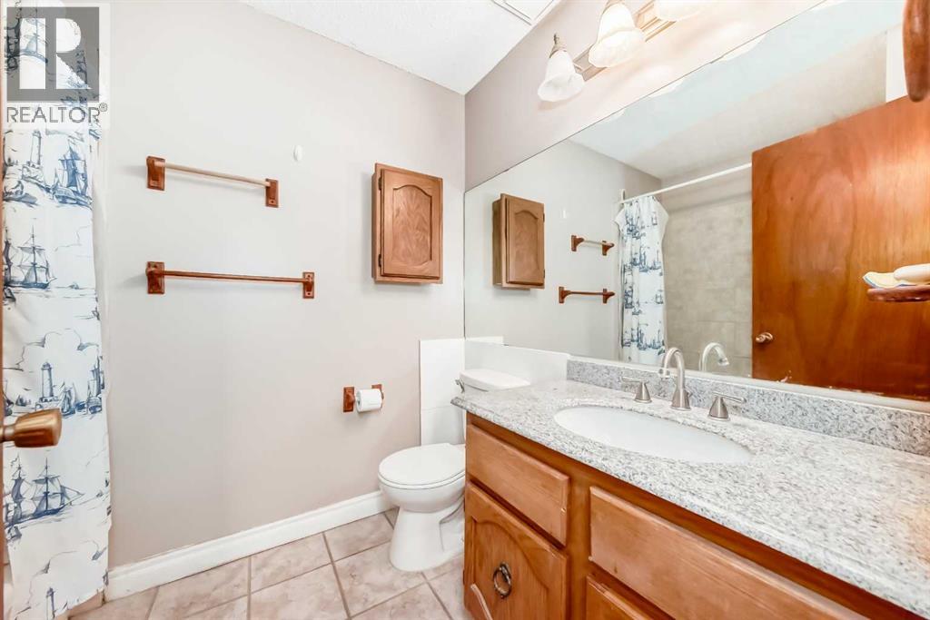 Single Family House for Sale in    Avenue SW Kelvin Grove Calgary 