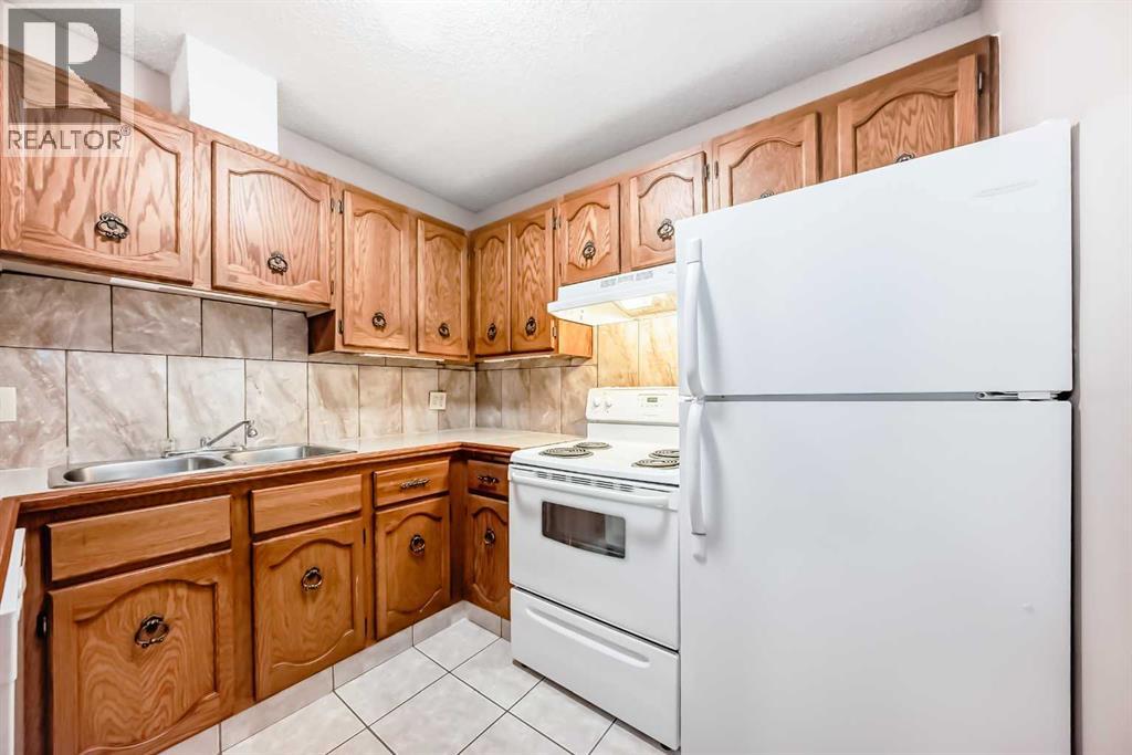 Single Family House for Sale in    Avenue SW Kelvin Grove Calgary 