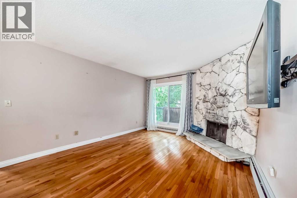 Single Family House for Sale in    Avenue SW Kelvin Grove Calgary 