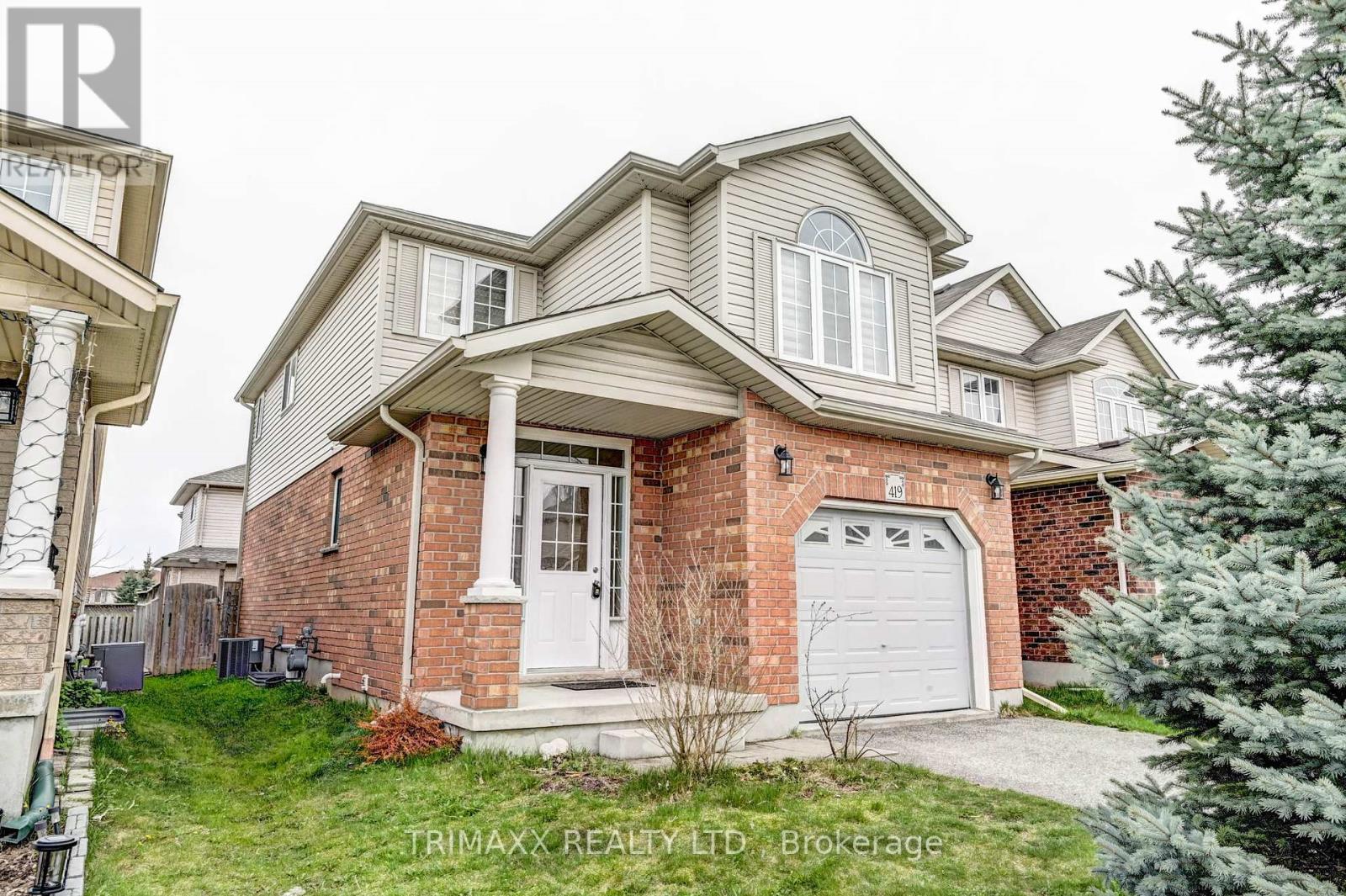 Photo 13 of 419 Tealby Crescent, Waterloo ON