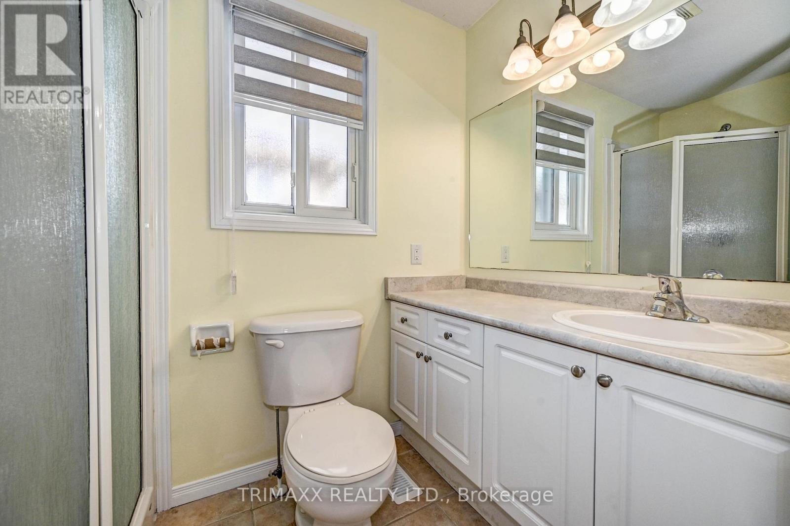 Photo 8 of 419 Tealby Crescent, Waterloo ON