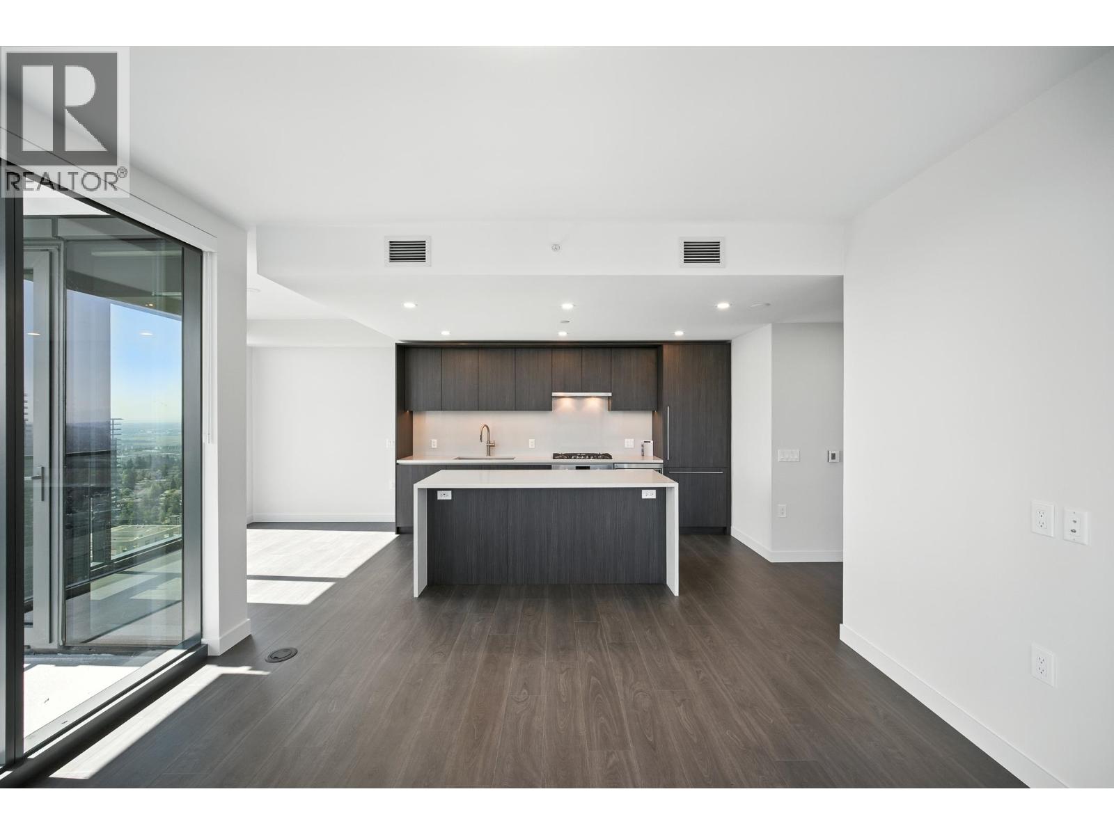Photo 33 of 3808 5987 Wilson Avenue, Burnaby BC
