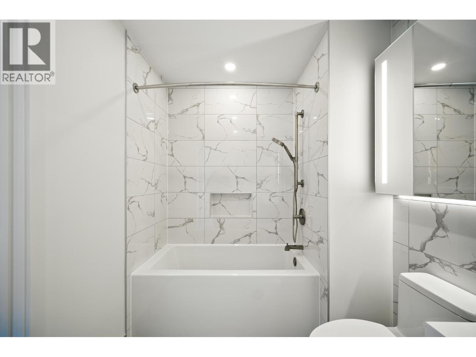Photo 28 of 3808 5987 Wilson Avenue, Burnaby BC