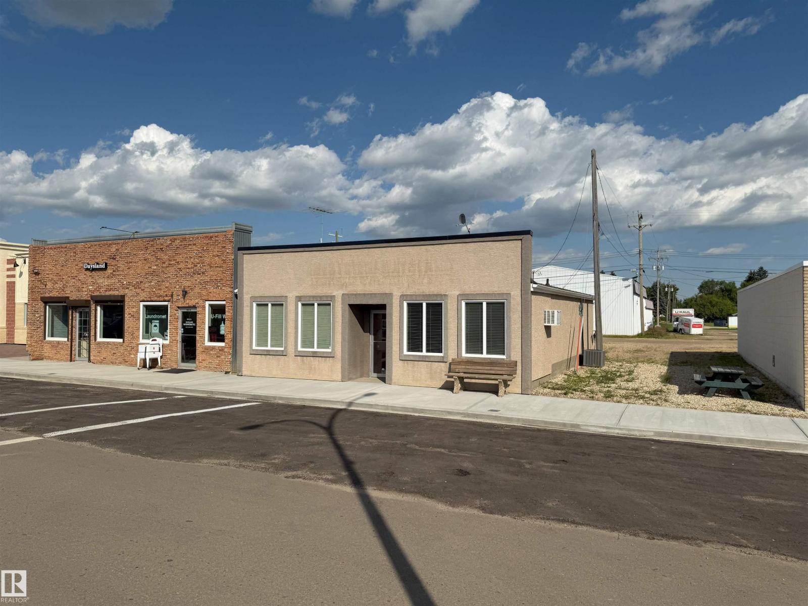 Photo 1 of 5013 50 St, Daysland AB