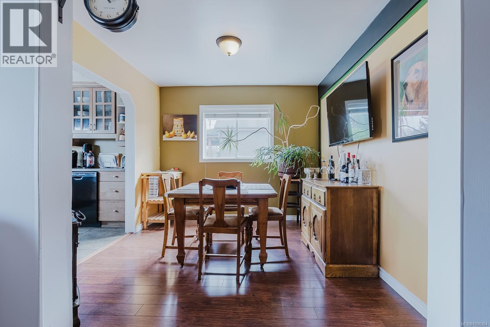 Photo 45 of 446 Kennedy St, Nanaimo BC